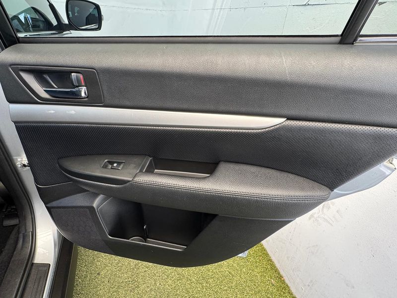 2014 Subaru Outback 2.0D Premium 4GEN Auto AWD MY14 Photo 15