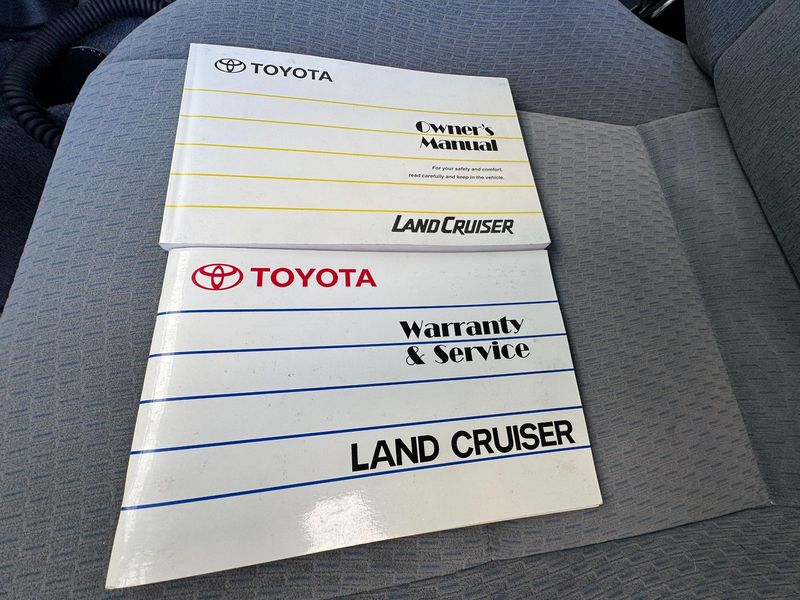 2018 Toyota Landcruiser GXL Manual 4x4 Photo 29