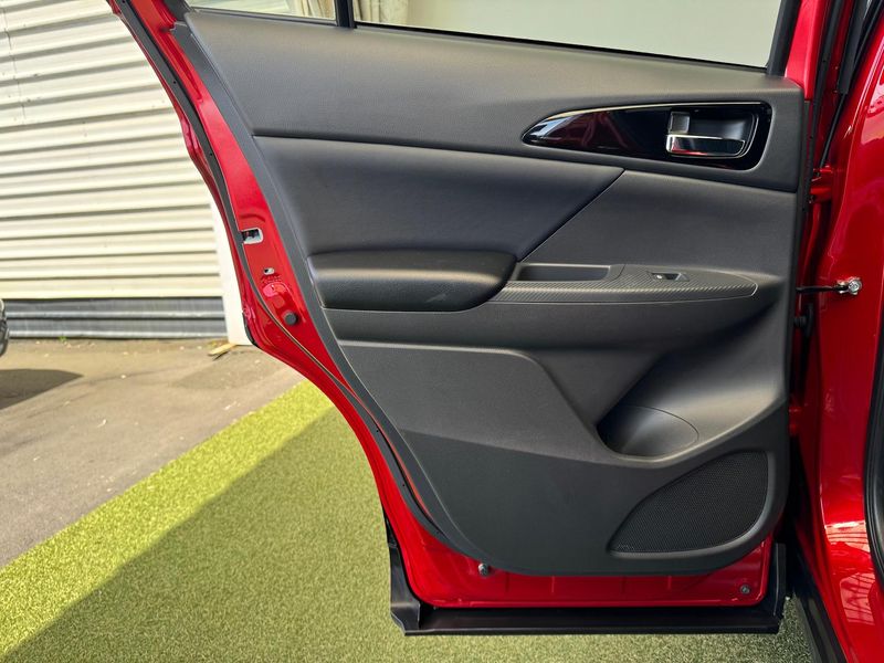 2024 Mitsubishi Eclipse Cross PHEV Exceed YB Auto AWD MY24 Photo 39