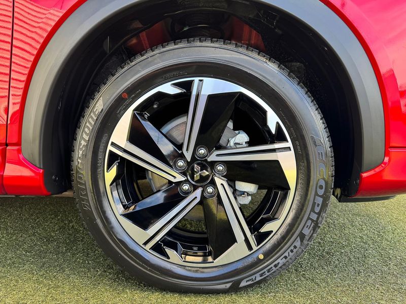 2024 Mitsubishi Eclipse Cross PHEV Exceed YB Auto AWD MY24 Photo 15