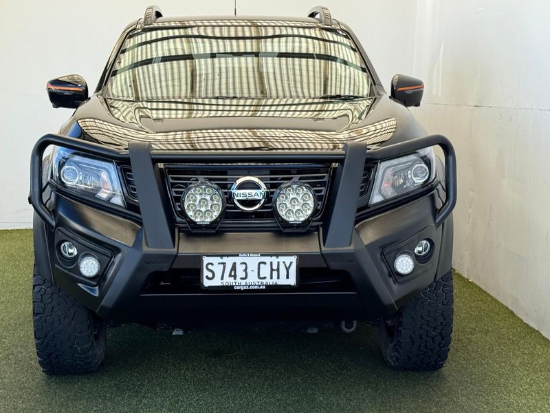 2020 Nissan Navara N-TREK D23 Series 4 Manual 4x4 Dual Cab Photo 2