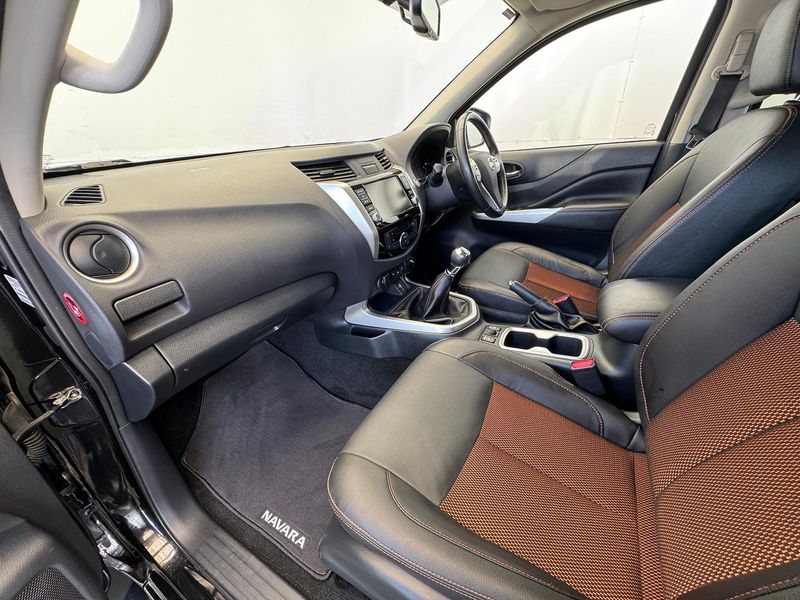 2020 Nissan Navara N-TREK D23 Series 4 Manual 4x4 Dual Cab Photo 22