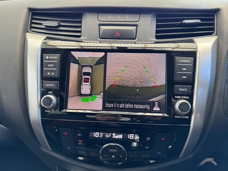 2020 Nissan Navara N-TREK D23 Series 4 Manual 4x4 Dual Cab Photo 6