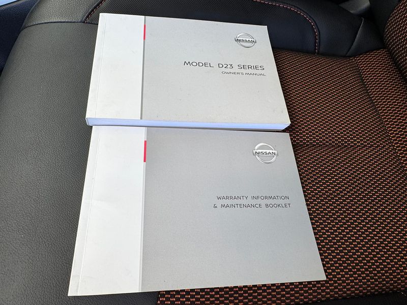 2020 Nissan Navara N-TREK D23 Series 4 Manual 4x4 Dual Cab Photo 25