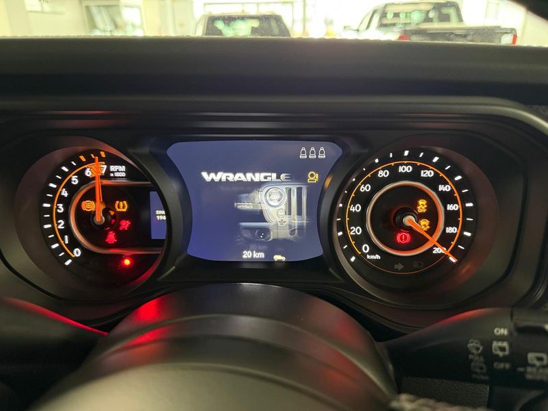 2025 Jeep Wrangler Unlimited Rubicon Auto 4x4 MY25 Photo 18