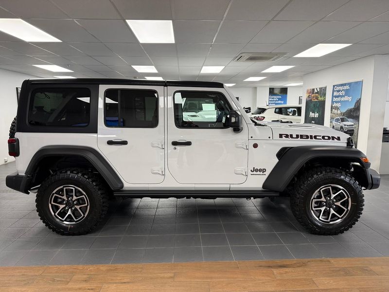 2025 Jeep Wrangler Unlimited Rubicon Auto 4x4 MY25 Photo 13