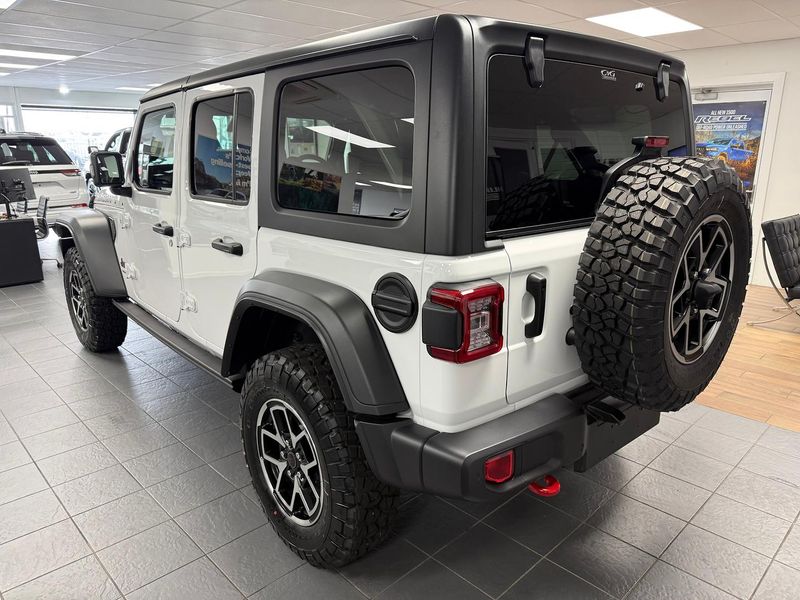 2025 Jeep Wrangler Unlimited Rubicon Auto 4x4 MY25 Photo 7